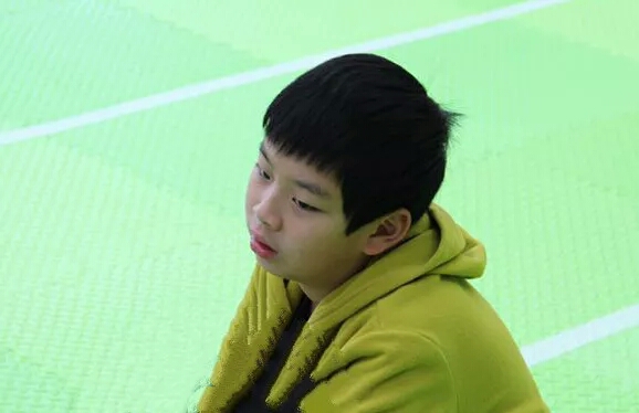 一只小刺猬变暖男2